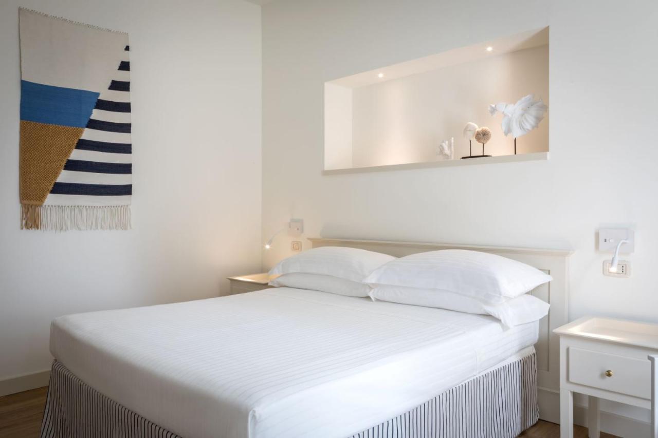 Mure Hotel Нумана Экстерьер фото