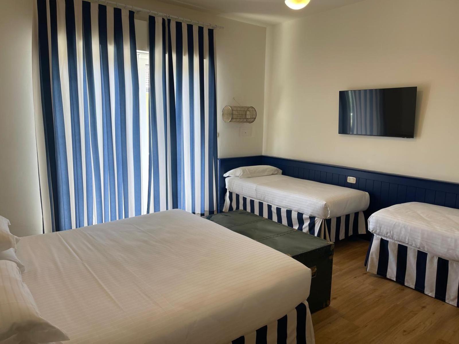 Mure Hotel Нумана Экстерьер фото