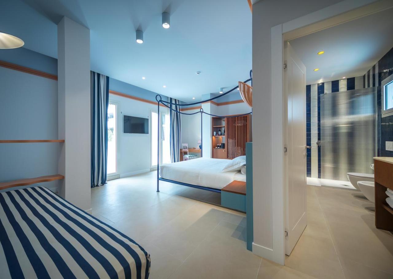 Mure Hotel Нумана Экстерьер фото
